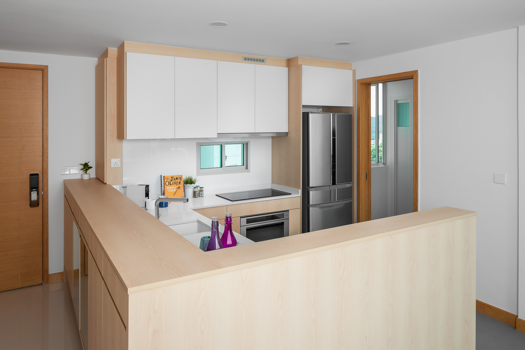 68 Chestnut Ave 4a 2048px